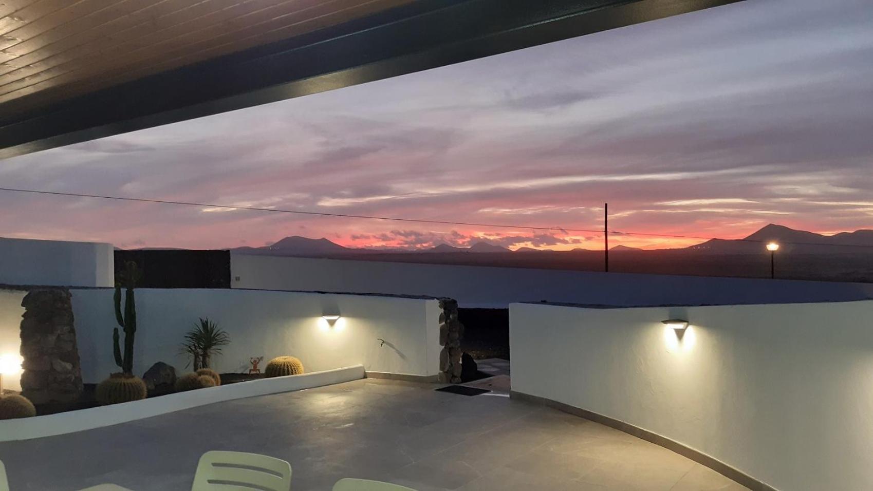 Villa La Belle Vie à Famara Extérieur photo